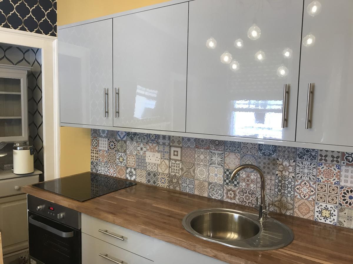 Central City Pad One Bedroom Plus Double Sofabed Bath