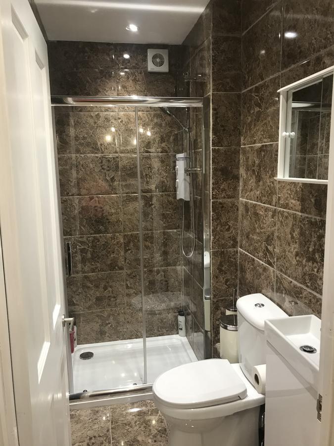 Central City Pad One Bedroom Plus Double Sofabed * Bath